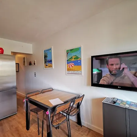 Joli Climatise Pour 4 Avec Terrasse, Parking Prive Et Proche A Les Mimosas - Fr-1-803-9 *